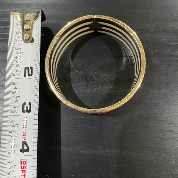 Well loved UC Gold and Pink HENRI BENDEL Designer Bracelet - Picture 5 of 7